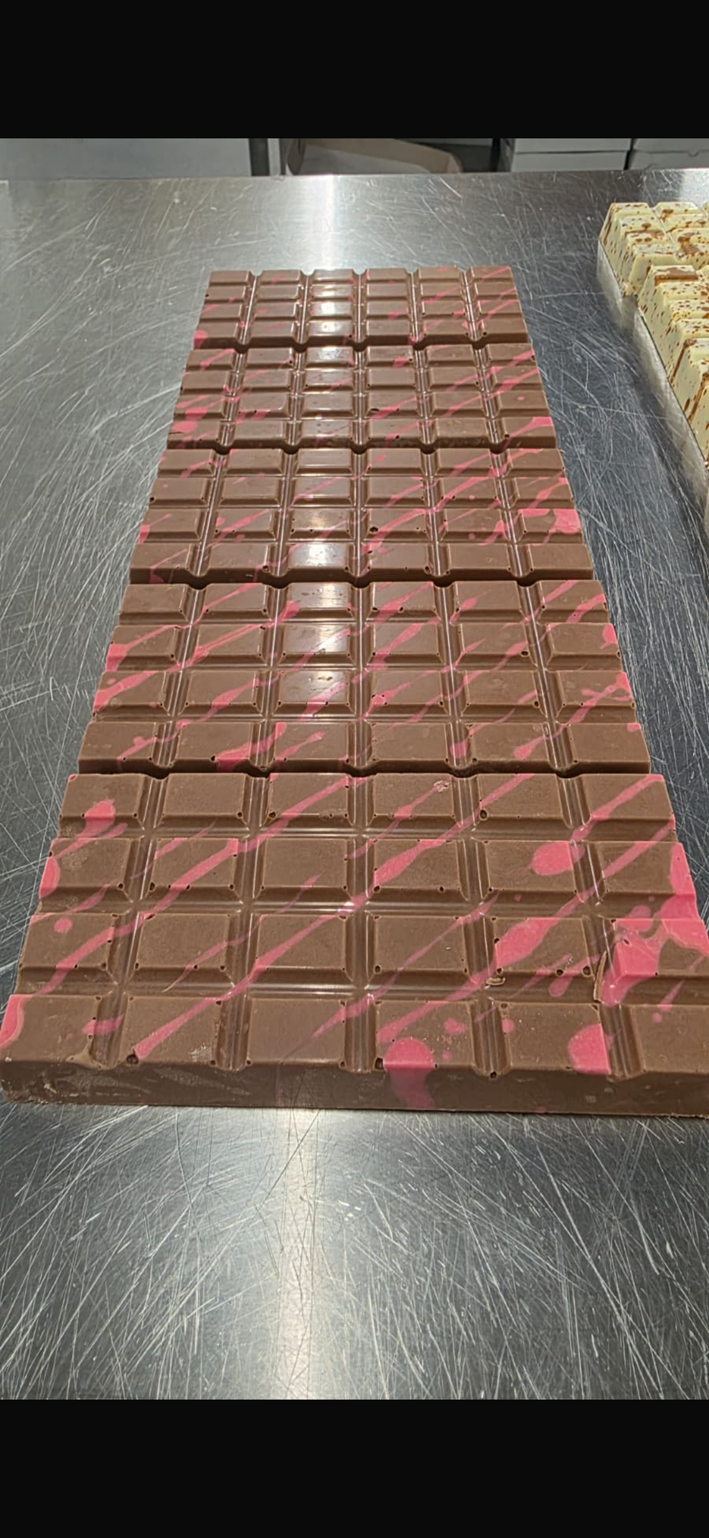 Melkchocolade met Franui & frambozen marshmallow
