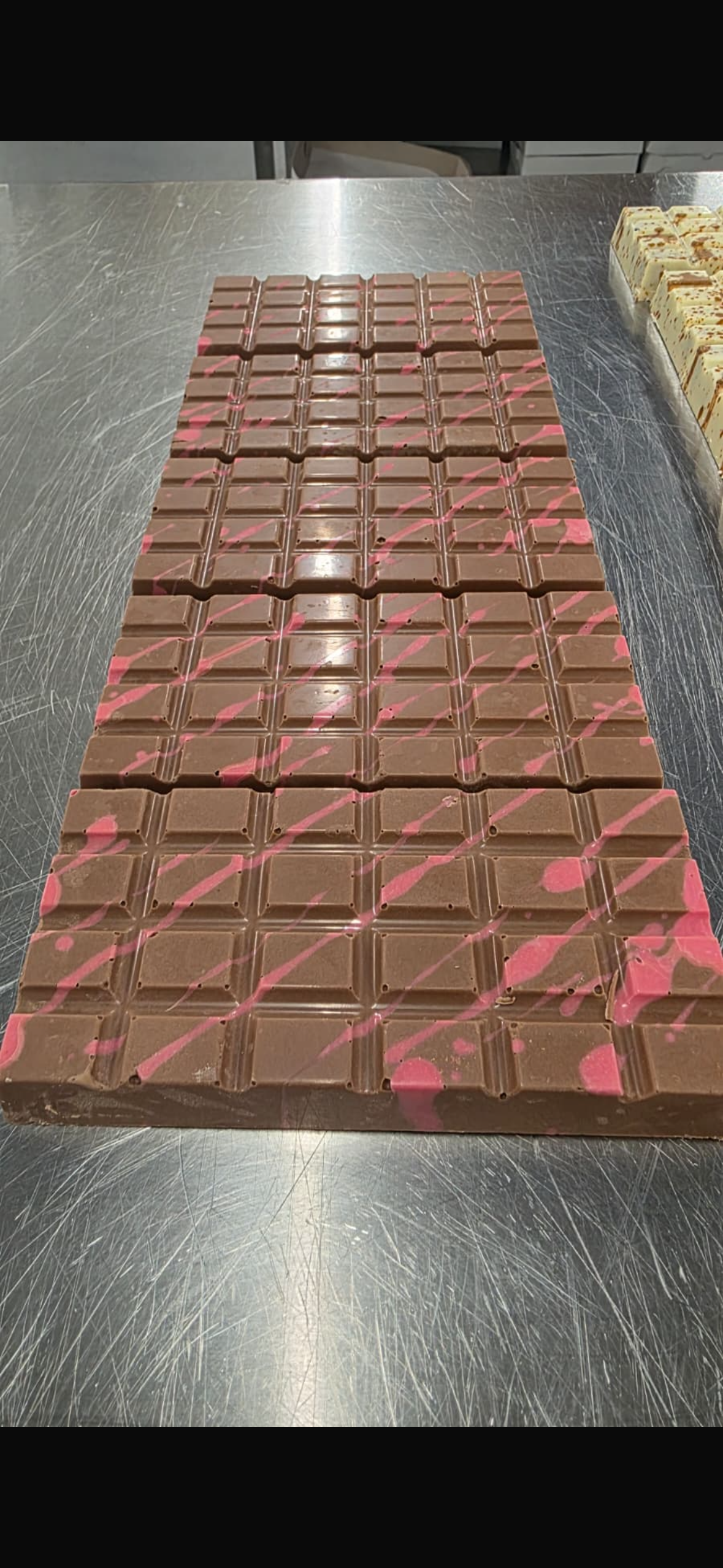 Melkchocolade met Franui & frambozen marshmallow